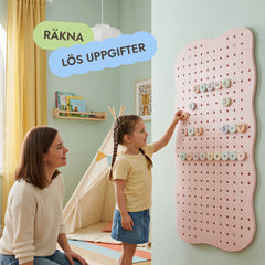 Pegboard i trä för barnrum — GoodevasBoard